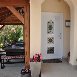 Apartmán Mirakul, Lopar